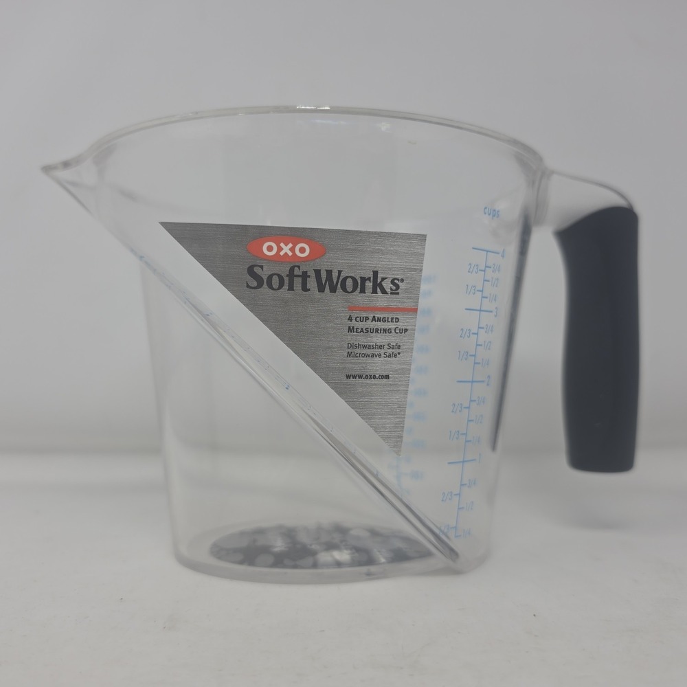 OXO Good Grips Measuring Cups Angled 4 Cup Plastic Non-slip Handle EUC